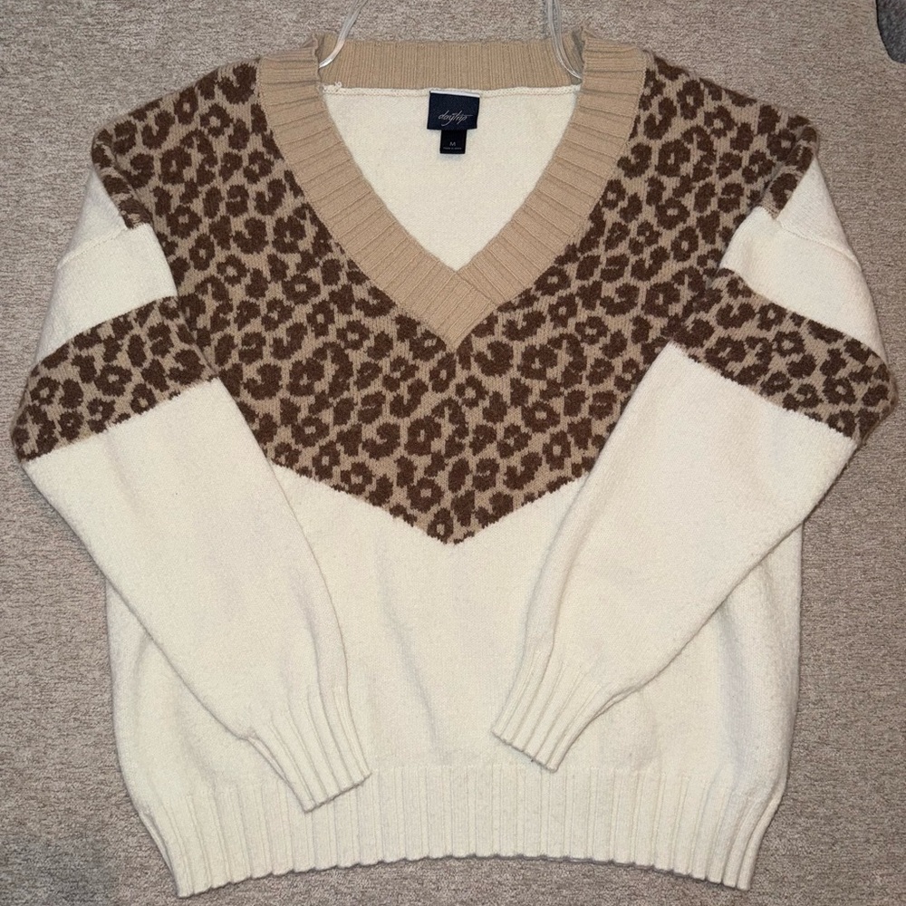 Daytrip Cream and Brown Leopard V-Neck Sweater